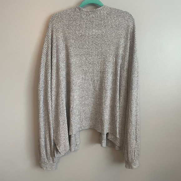 EUC Out From Under x Urban Outfitters Oversized Open Cardigan Size Large - Picture 5 of 5